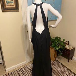 JARLO sexy plunging back black gown size Medium